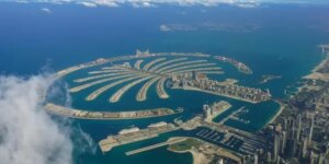 شواطئ نخيل الإماراتية تحصل على الاعتماد العالمي لبرنامج “العلم الأزرق”