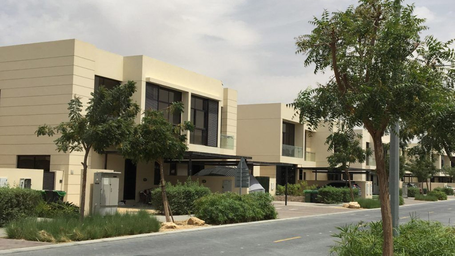 Queens Meadows Damac Hills Dubai