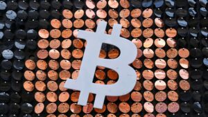 هيئة الأوراق المالية والبورصات الأمريكية توافق على أول صندوق استثماري متداول للبيتكوين