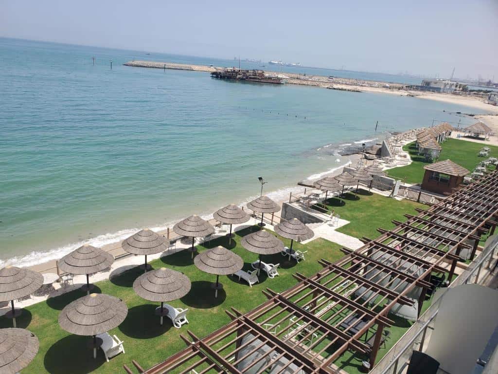 Al Kout Beach Hotel