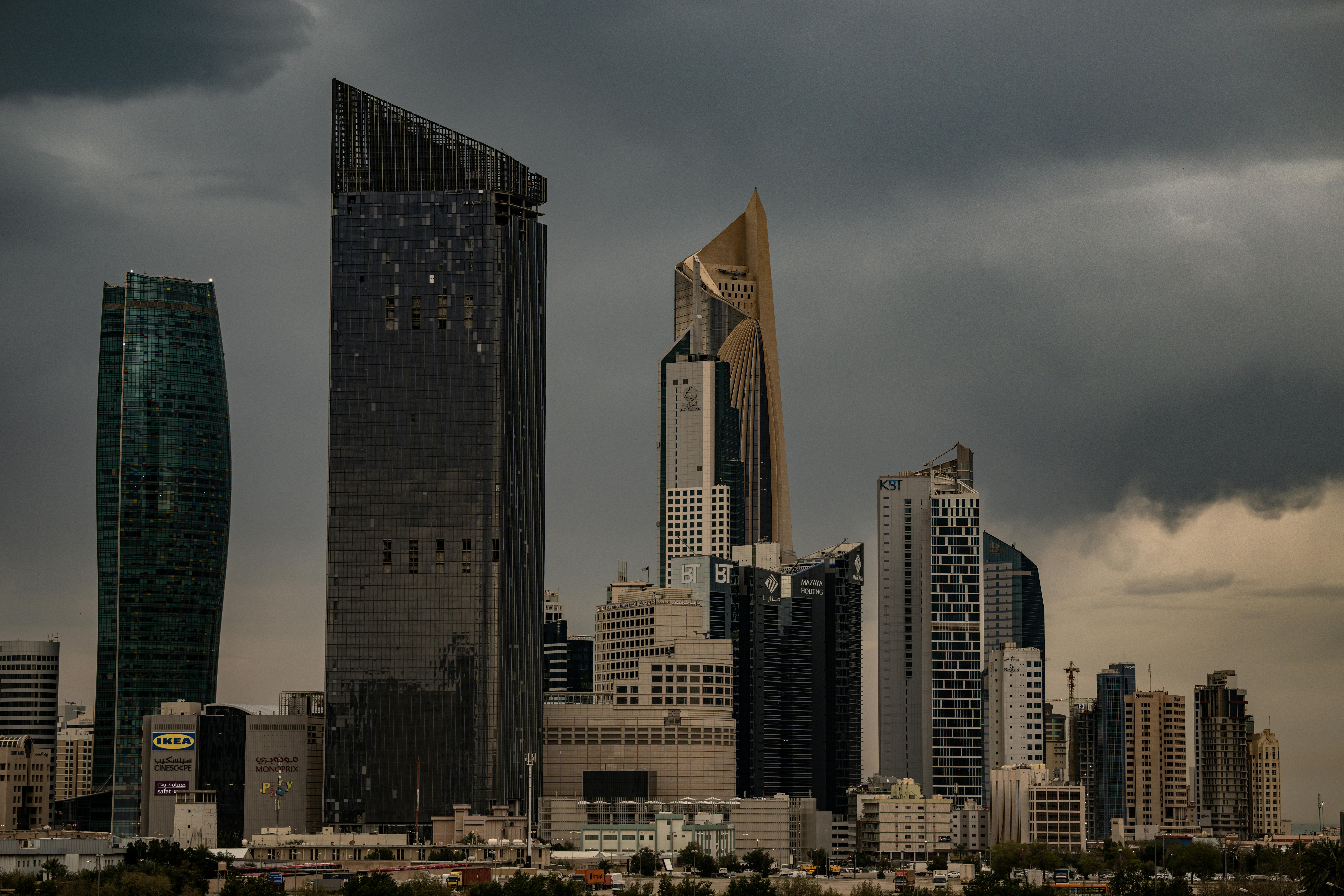 Best Neighborhoods for Buying Property in Kuwait