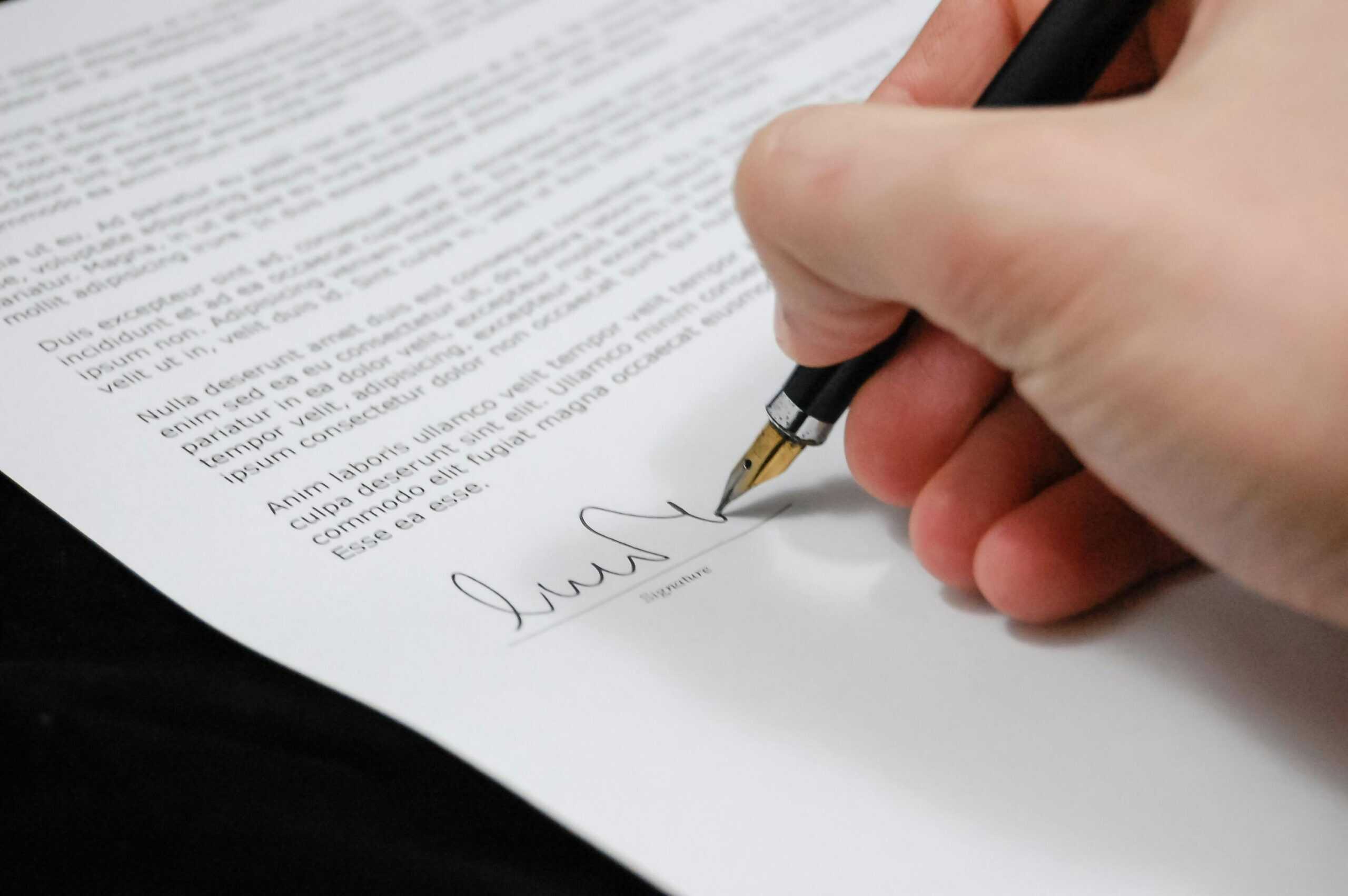 Do You Need a Lawyer to Buy Property in Dubai