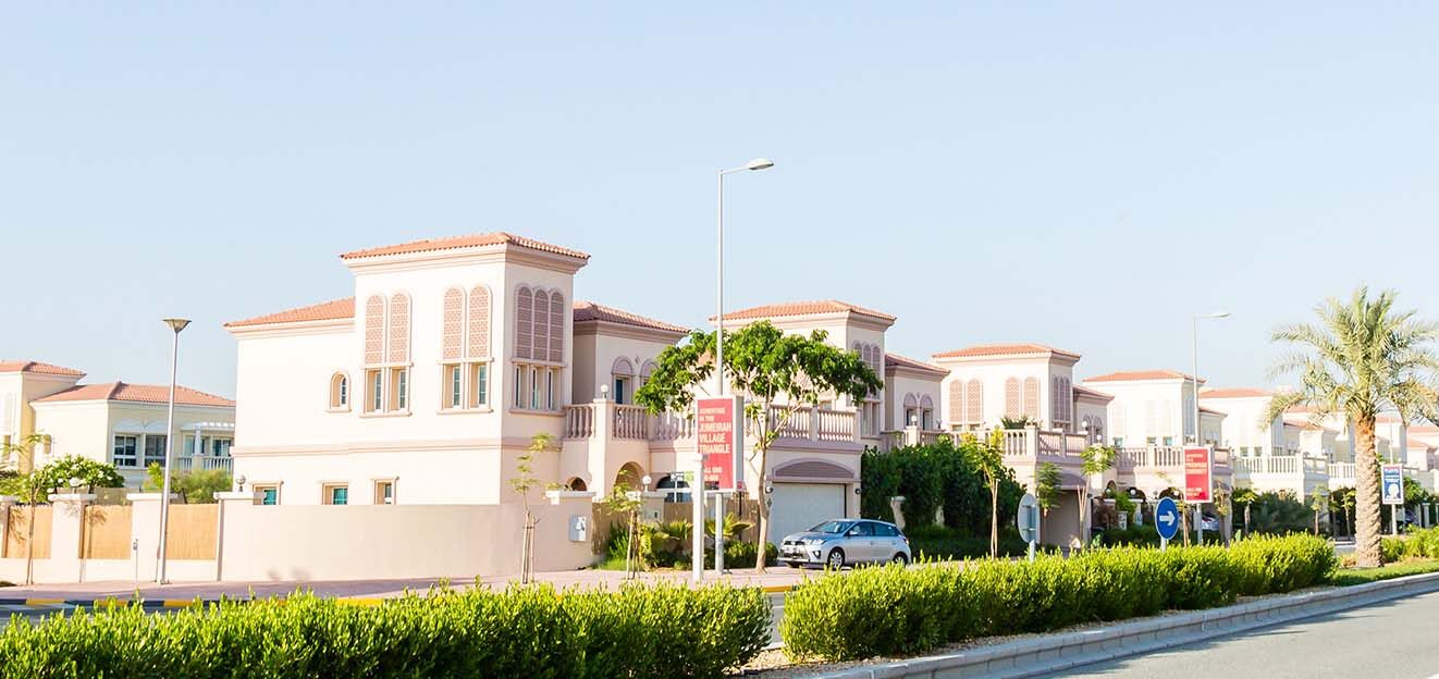 الضاحية 8I، مثلث قرية جميرا