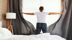 5 activities real estate agents should do every morning