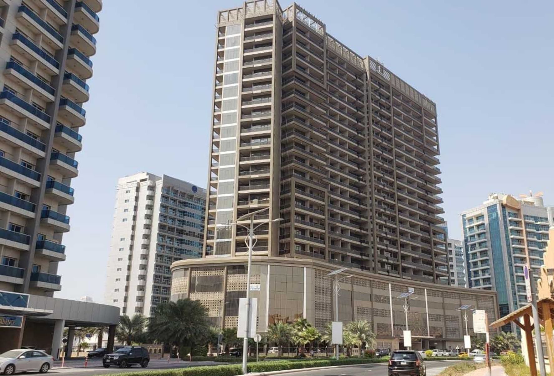 مساكن النخبة الرياضية 8، مدينة دبي الرياضية