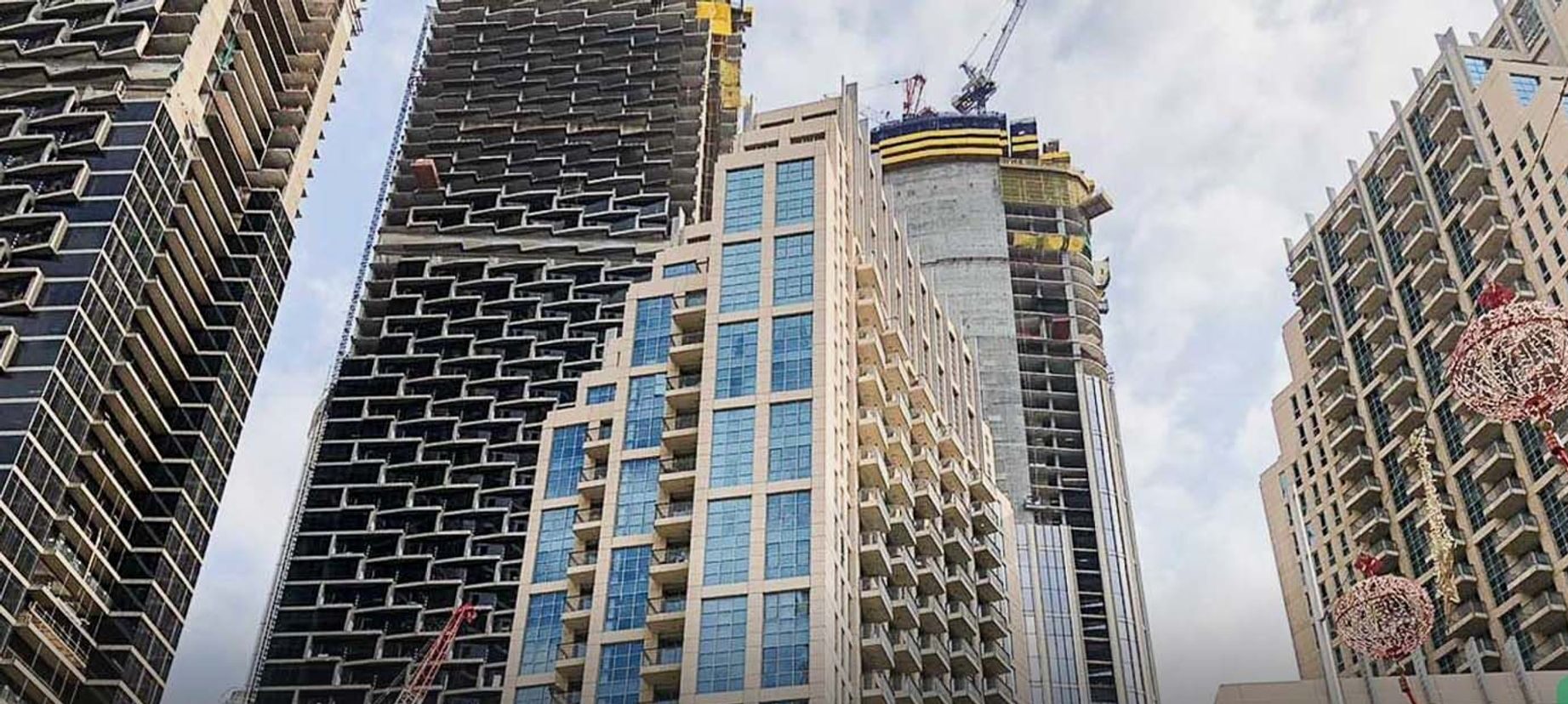 برج ستاند بوينت 2، داون تاون دبي