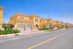 Rent or Buy a Villa: Jumeirah Park Vs. Jumeirah Islands