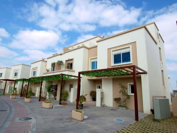 Al Reef Villas