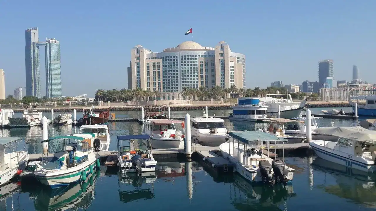 Al Marasy Al Bateen Abu Dhabi