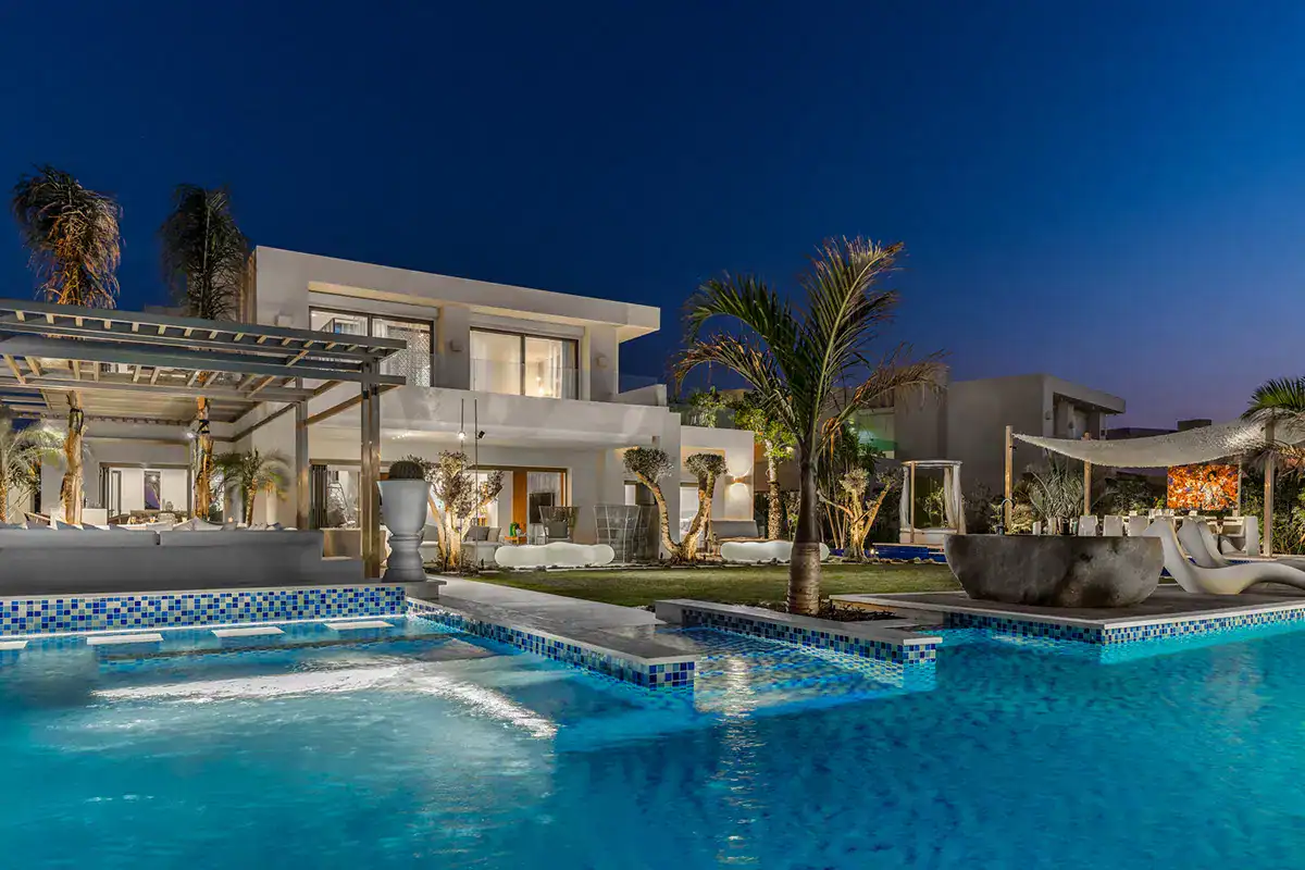 Hacienda Red North Coast