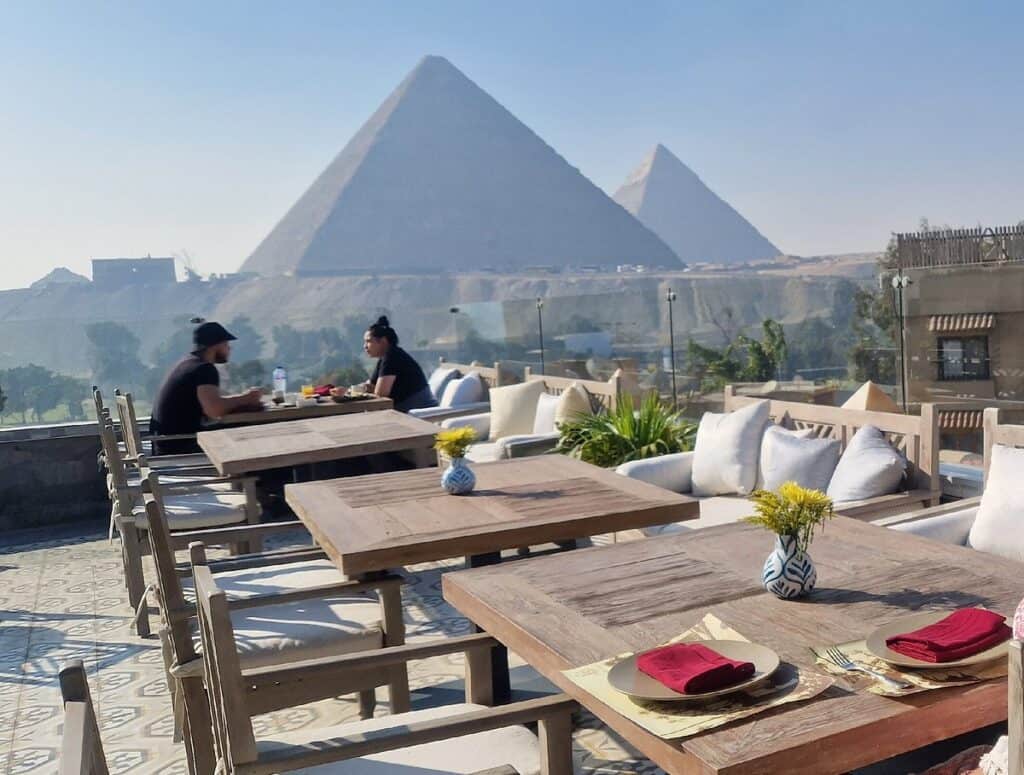 Zeeyara Pyramids Elite Restaurant: A Culinary Experience in Giza, Egypt ...