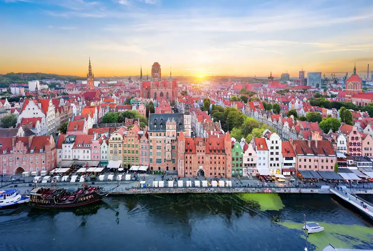 Can a Foreigner Buy Property in Poland