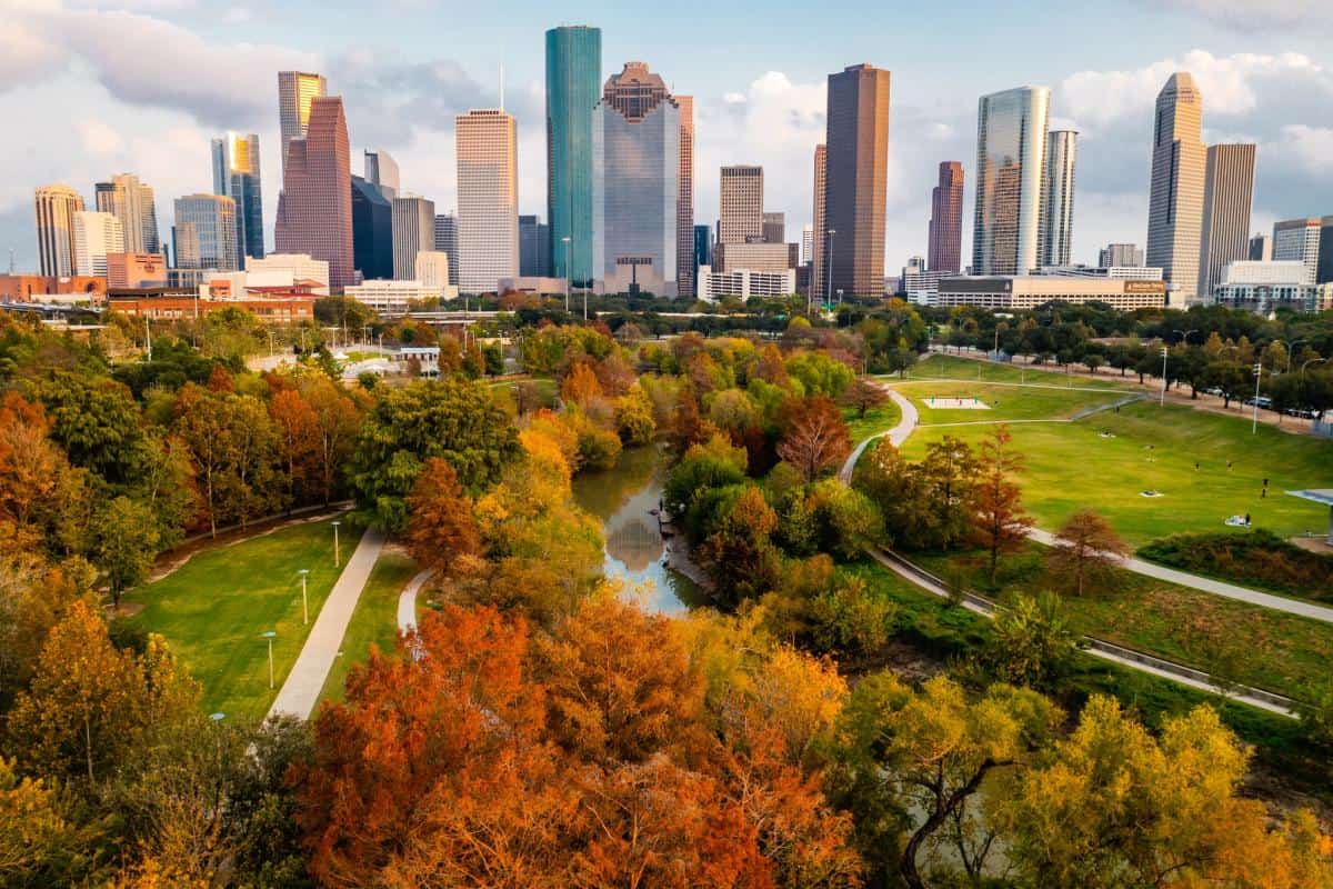 Can Foreigners Buy Properties in Houston