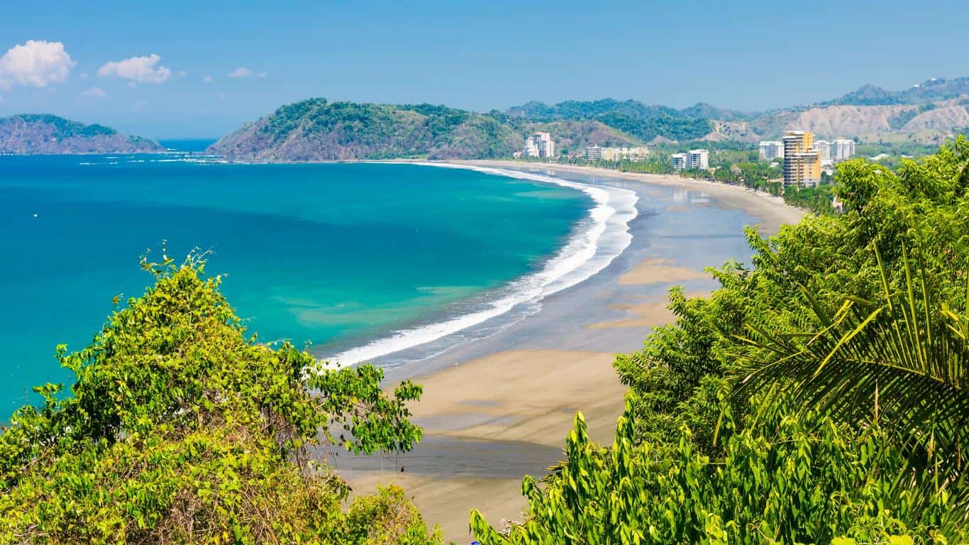 Can Foreigners Buy Property in Costa Rica