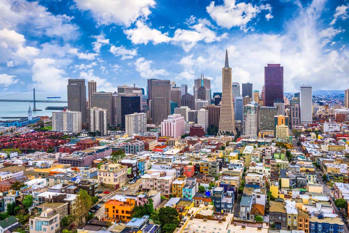 How to Become a Real Estate Agent in California