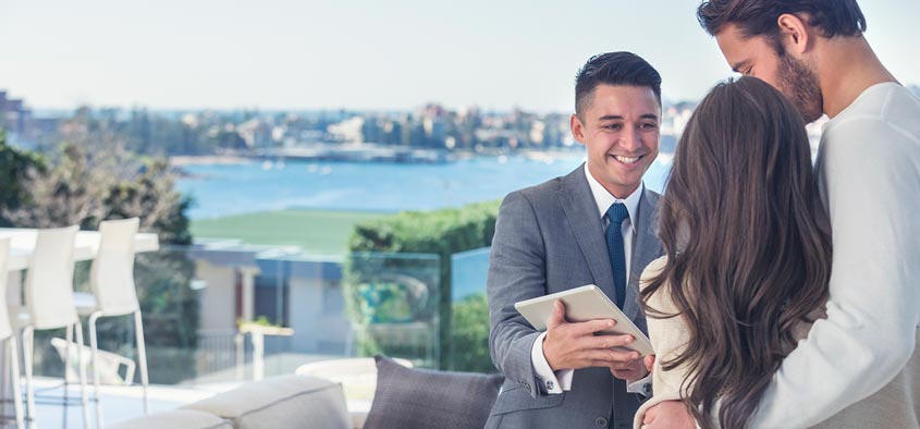 How to Become a Real Estate Agent in Illinois