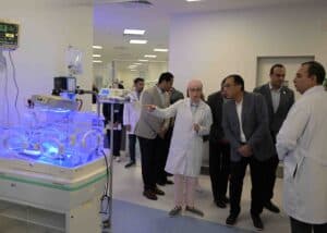 Madbouly tours manufacturing facilities in Suez