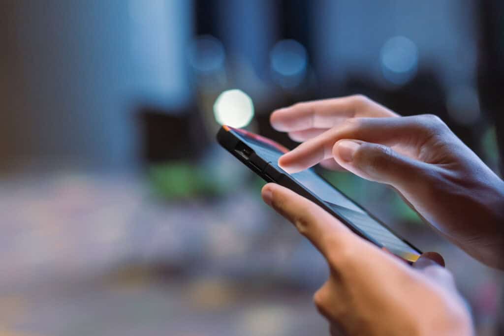 MLS with Haptic Feedback on Mobile Devices